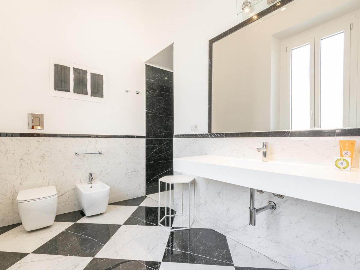 Pley Cagliari Boutique Suites Esterno foto