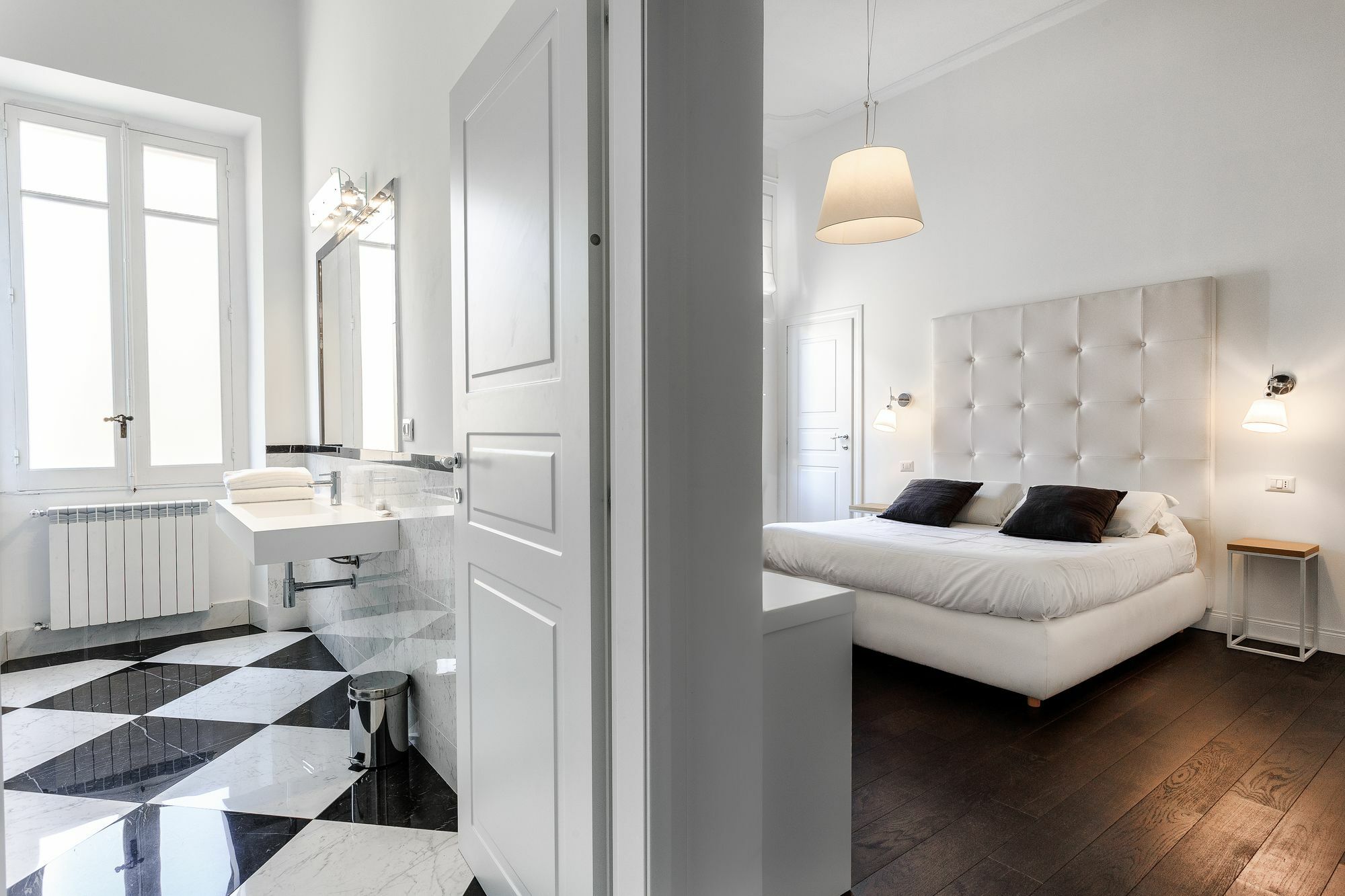 Pley Cagliari Boutique Suites Esterno foto